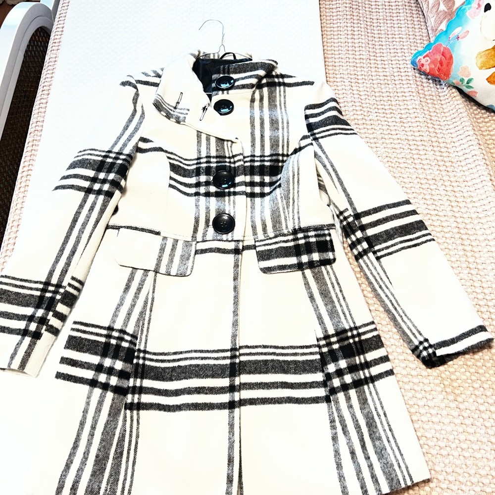 Elegant Black and White Plaid Trench Coat